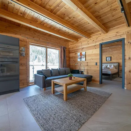 Chardonnay 아파트