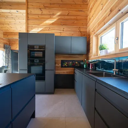 Chardonnay Apartment